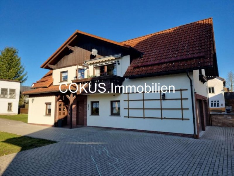 Schmalkalden Familienensemble mit Perspektive - saniertes Einfamilienhaus, Hinterhaus, Doppelgarage & großer Garten Haus kaufen