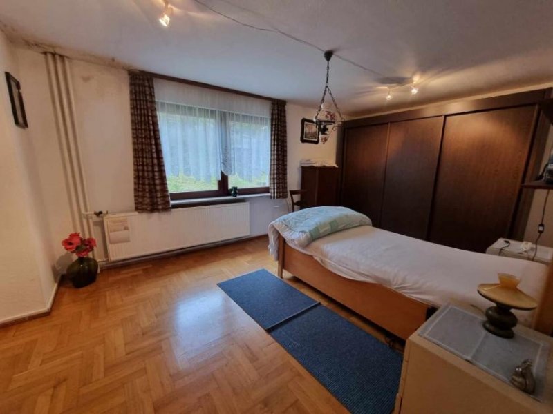 Floh-Seligenthal 🏠 Platzwunder mit Potenzial - 5-Zimmer‑Reihenendhaus in idyllischem Winzgrundstück Haus kaufen