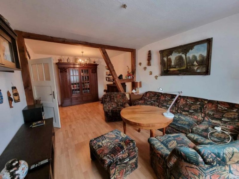 Floh-Seligenthal 🏠 Platzwunder mit Potenzial - 5-Zimmer‑Reihenendhaus in idyllischem Winzgrundstück Haus kaufen