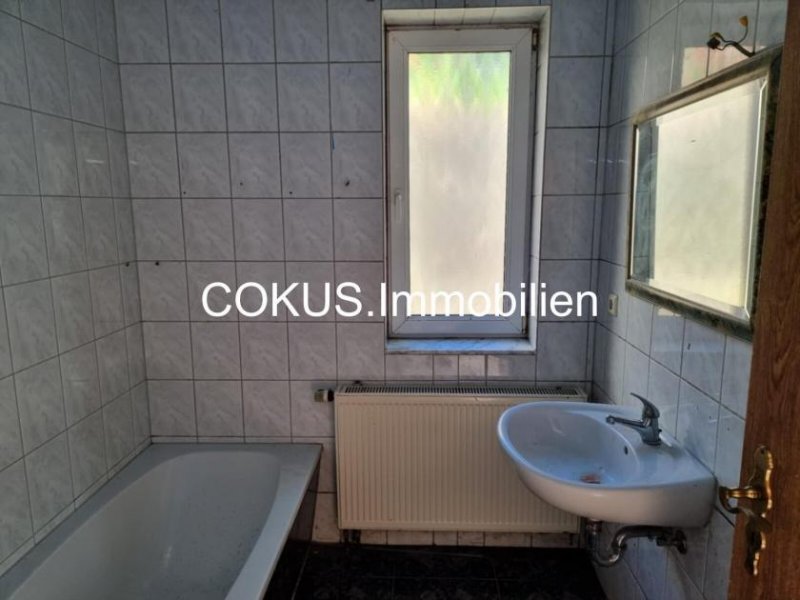 Breitungen/Werra 49.700 EUR für 151 m² mit Innengarage: Sanierungsprojekt in Fambach für Macher und Investoren Haus kaufen