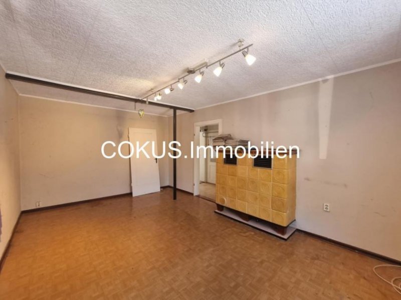 Wutha-Farnroda Endlich genug Raum für die Familie: Haus mit Garten, 2 Garagen & Sonnenplus in Wutha-Farnroda 🏡☀️ Haus kaufen