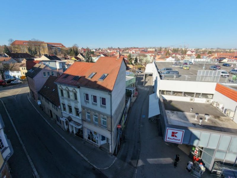 Apolda Wohn- und Geschäftshaus in absoluter 1a Lage - Attraktive Kapitalanlage mitten in der Stadt Haus kaufen