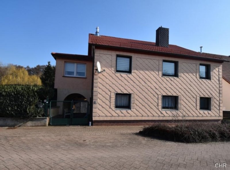 Ellrich Platz für die größere Familie - überwiegend modernisiertes Ein- / Zweifamilienhaus in ruhiger Lage Haus kaufen