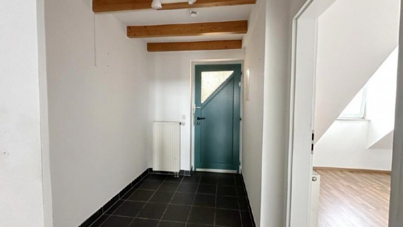 Gotha Helle 2-Zimmer-Wohnung mit Balkon und TG-Stellplatz Wohnung kaufen