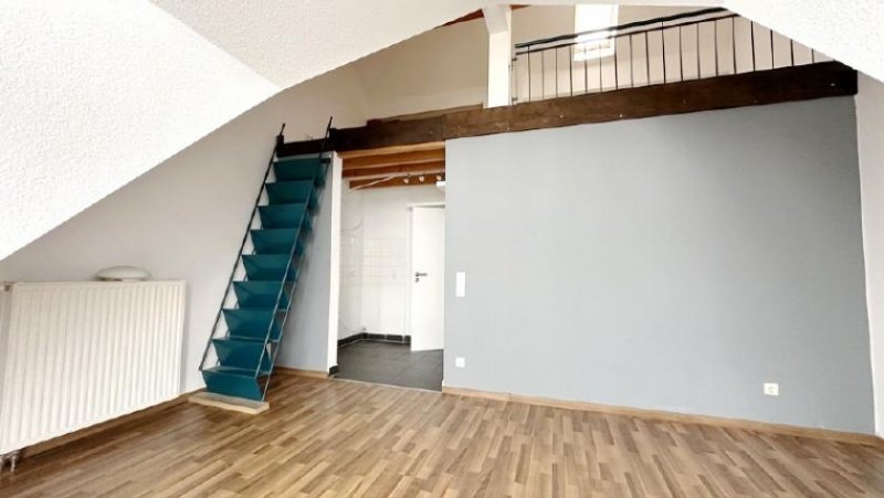 Gotha Helle 2-Zimmer-Wohnung mit Balkon und TG-Stellplatz Wohnung kaufen