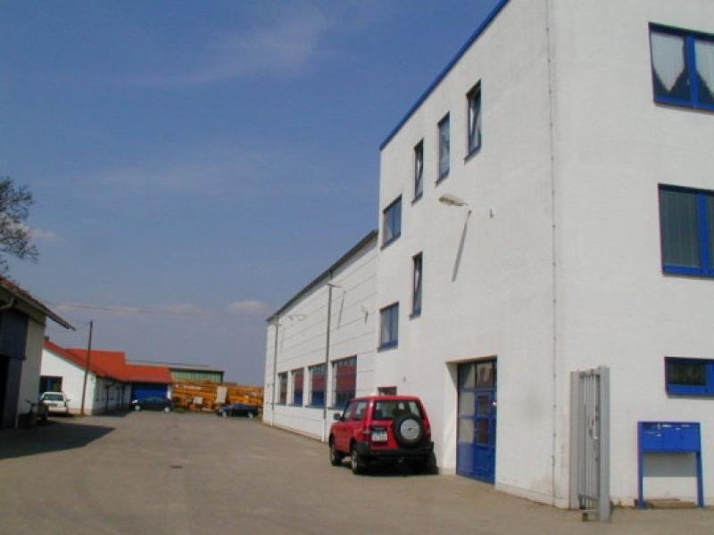 Laucha Großes Gewerbeobjekt an A4 (Halle, Büros, Außenfläche etc) Gewerbe kaufen