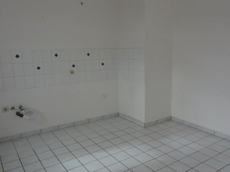 Tambach-Dietharz/Thür. Wald Ihr Eigentum: Sonnige 2-Zimmer- Dachgeschoss-Wohnung Wohnung kaufen
