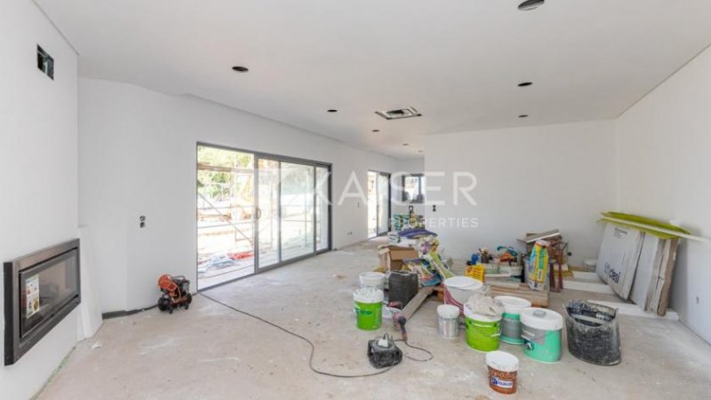 Albufeira Brandneue (derzeit im Bau befindliche) Villa im Herzen von Galé, nur einen kurzen Spaziergang vom bekannten Galé-Strand und