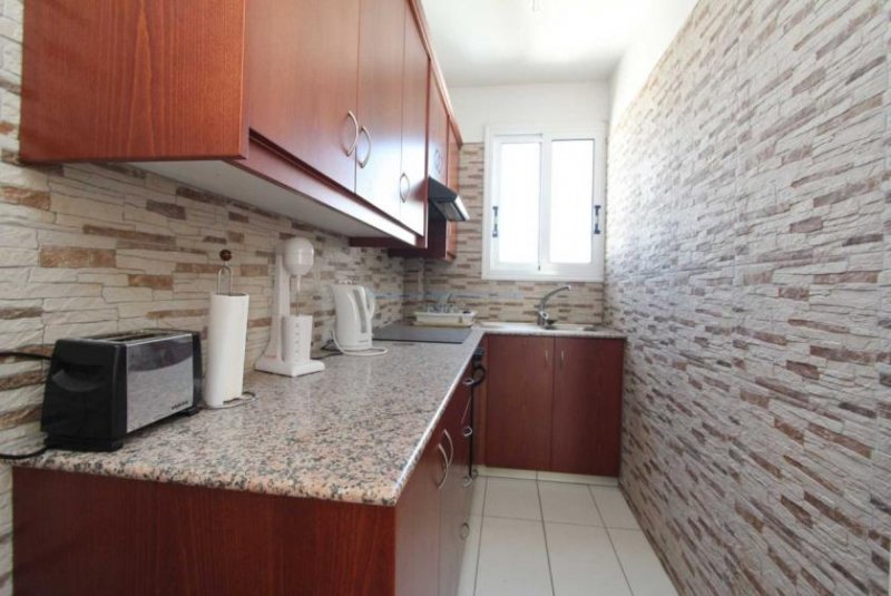 Ayia Napa 3 bedroom penthouse apartment with Title Deeds and communal swimming pool in the heart of Ayia Napa - FMN118. Set on the second
