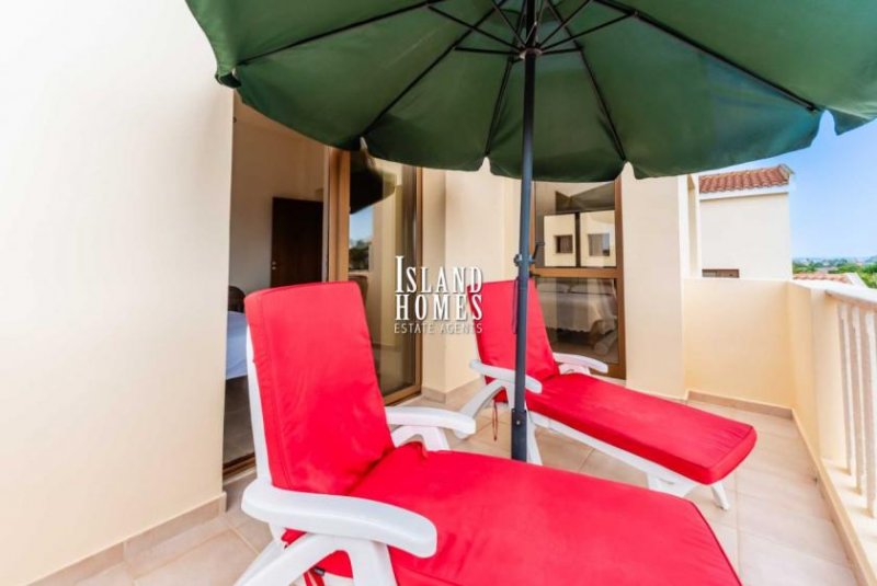 Ayia Thekla 2 bedroom, detached villa, on a 355m2 plot, with TITLE DEEDS and less than 400m to the sea in Ayia Thekla - MRT104This property