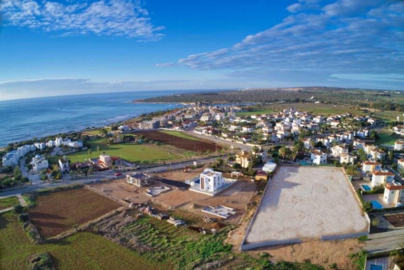 Ayia Thekla 3 Bedroom, NEW BUILD villa with 436m2 plot on an exclusive gated community of seven boutique villas in Ayia Thekla - develop