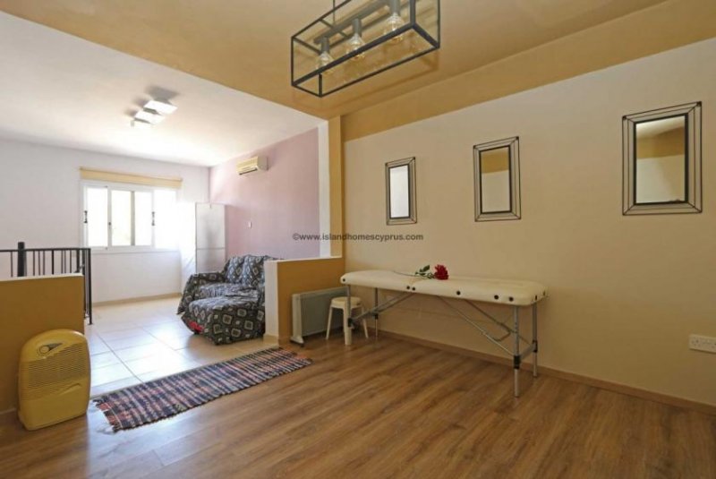 Ayia Thekla Established shop premises for sale with large outdoor space, near the beach and Marina in Ayia Thekla - MBT103.This retail was