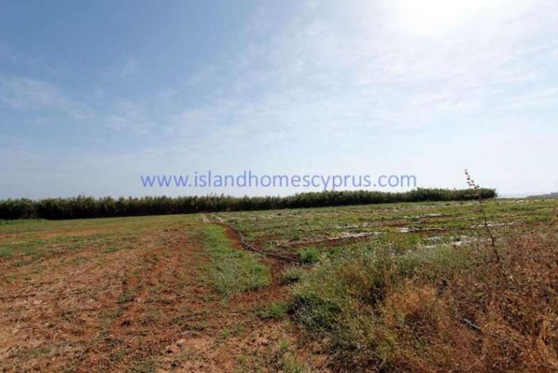 Ayia Triada 7544m2 SEAFRONT plot of land with 30% residential density in the beautiful resort of Ayia Triada - LAYT114.A fantastic Seafront