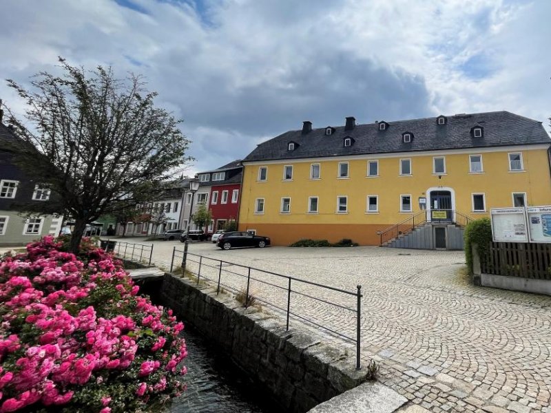 Bad Krozingen 2126 - Wohnen + Arbeiten: Historisches Stadthaus in Kirchenlamitz Haus kaufen