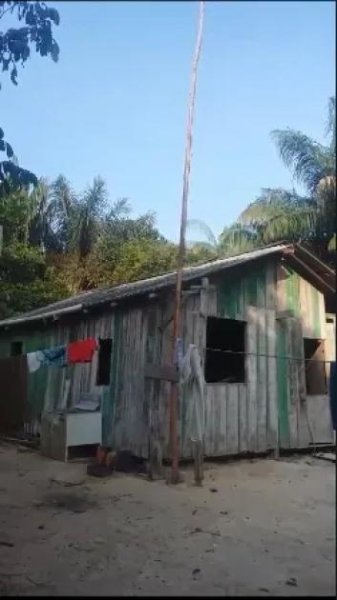  Brasilien 60 Ha Früchtefarm Presidente Figueiredo Am Grundstück kaufen