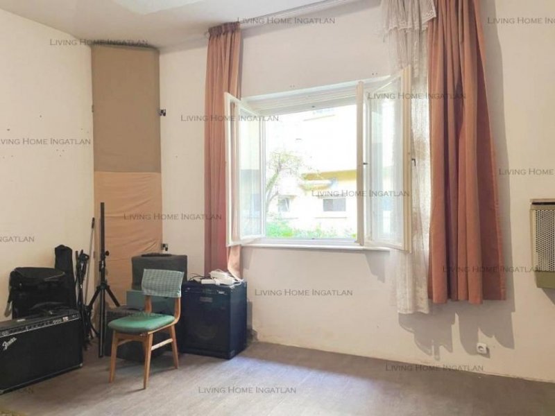 Budapest III. kerület Kiváló befektetés a Kolosy tér szomszédságában!
Eladó a III kerületben, a Bécsi úton, 2 utcafronti üzletnyitási