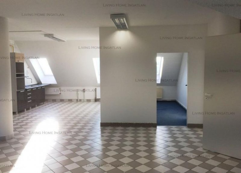 Budapest XIII. kerület XIII. Angyalföldön hosszútávra kiadó egy negyedik emeleti, 200 m2-es irodaterületet.

AZONNAL költözhető!

 Gewerbe