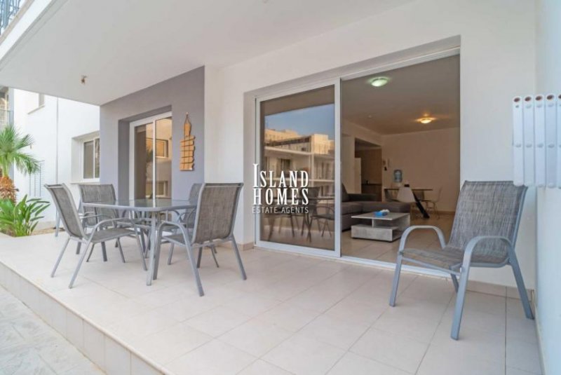 Kapparis 2 Bedroom, 1 bathroom, ground floor apartment with TITLE DEEDS on a popular gated complex in a convenient location in Kapparis -