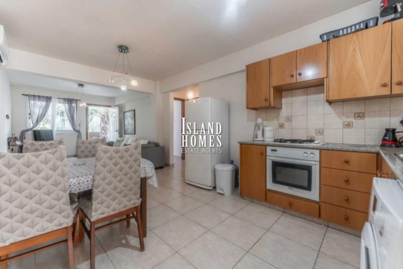 Kapparis 2 bedroom, ground floor apartment, including huge garden and outside space with TITLE DEEDS ready to transfer in Kapparis -