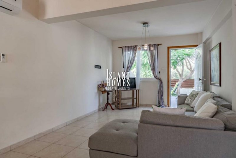 Kapparis 2 bedroom, ground floor apartment, including huge garden and outside space with TITLE DEEDS ready to transfer in Kapparis -