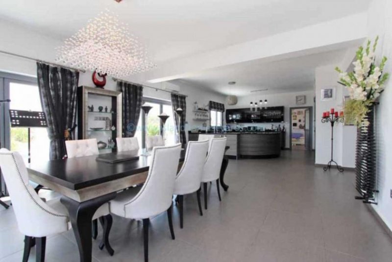 Kokkines Exquisite 4 bedroom, 2 bedroom villa with fantastic views of the Ayia Napa coastline in the exclusive Kokkines area - KOK109.Set