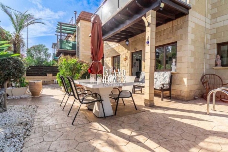 Liopetri 3 bedroom, 2 bathroom, 1 WC modernised detached villa with TITLE DEED for share of land in Liopetri Village - SCL105Set on a a