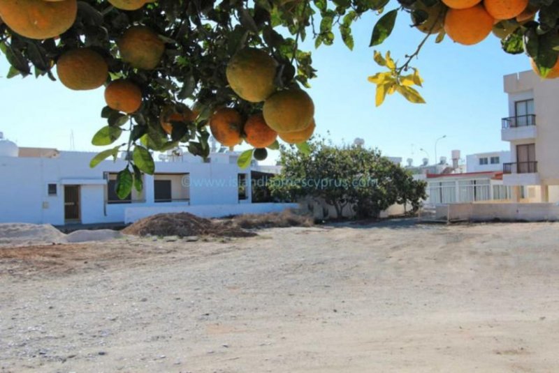 Paralimni Prime location, central Paralimni residential plot of land - LPAR145.Available for sale as 2 separate plots or one large 1355m2