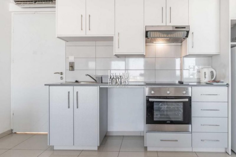 Pernera 1 bedroom, 1 bathroom apartment on an established complex with hotel style luxuries and amenities and excellent rental potential