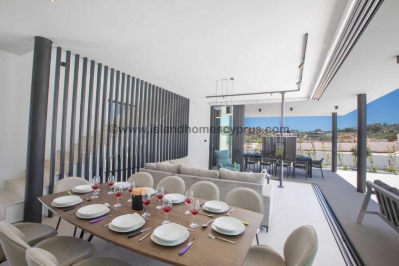 Protaras New build modern designed 3 bedroom detached villa located just 700m from the beach of Protaras - EPP104DP.The development has