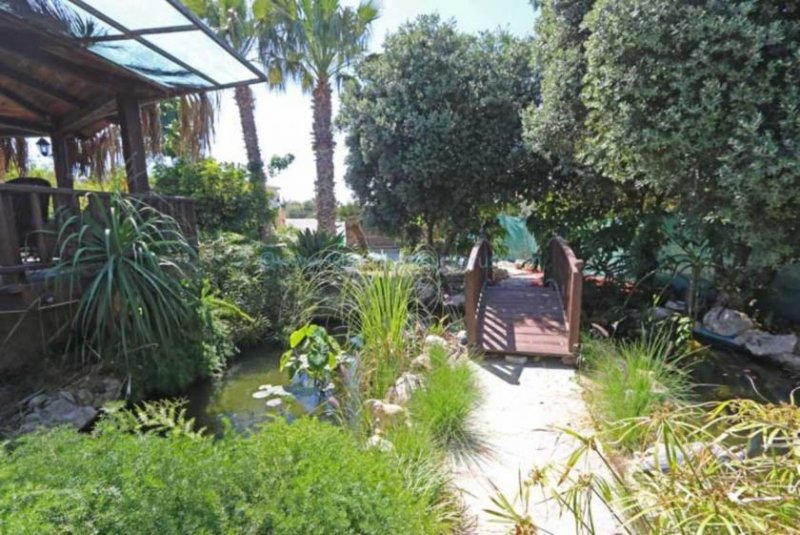 Protaras One of a kind, 5 bedroom, 3 bathroom Luxury villa with private swimming pool and stunning views - PRO135.Set in the hills the