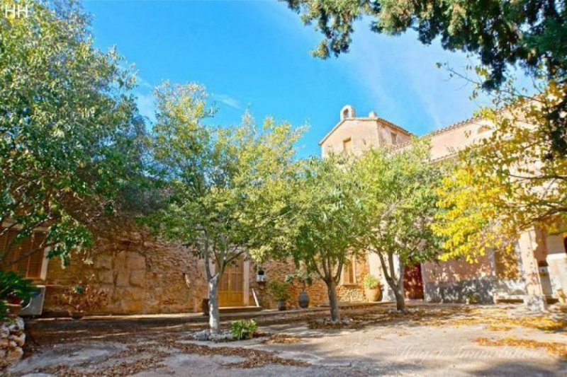 Son Serra de Marina Das wundervolle, romantische grosse Anwesen mit einem der schönsten Grundstücke der Insel, das bis zum langen Sandstrand wird