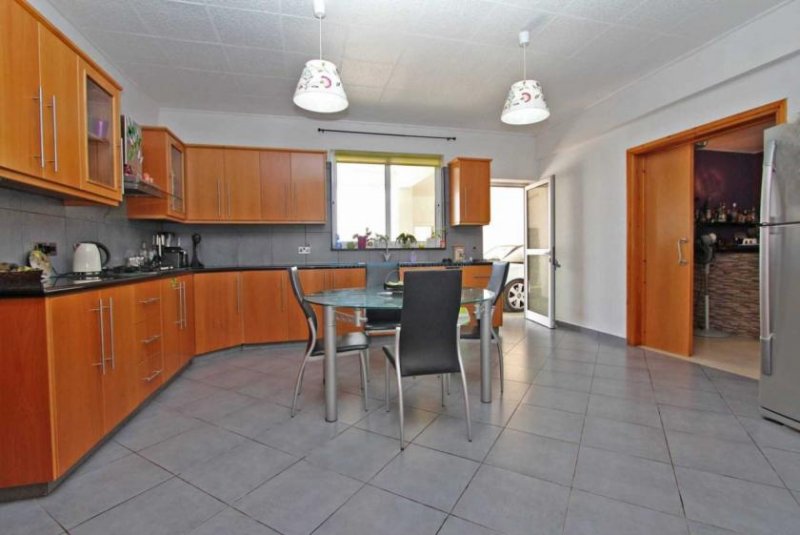 Xylofagou 3 bedroom rural bungalow on huge plot of land in quiet area of Xylofagou - XYL130.Secluded locations do not get much better than