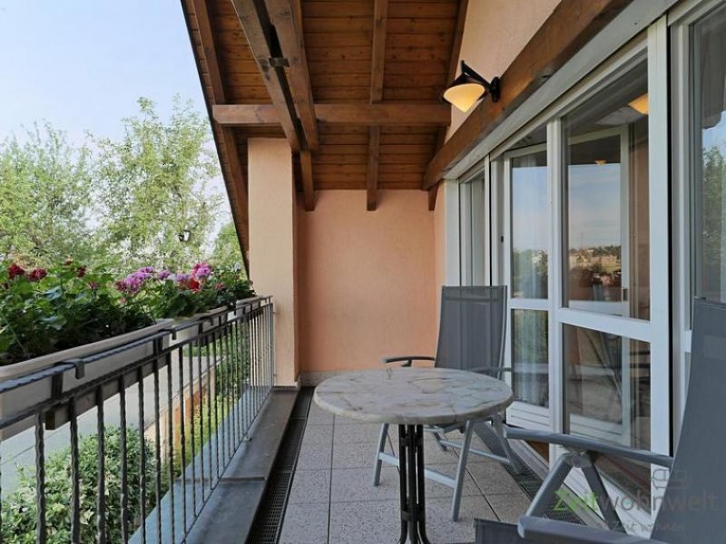 Dresden (EF0623_M) Dresden: Briesnitz, möblierte Wohnung mit zwei Balkons, Parkettböden, WLAN und Reinigungsservice inklusive Wohnung