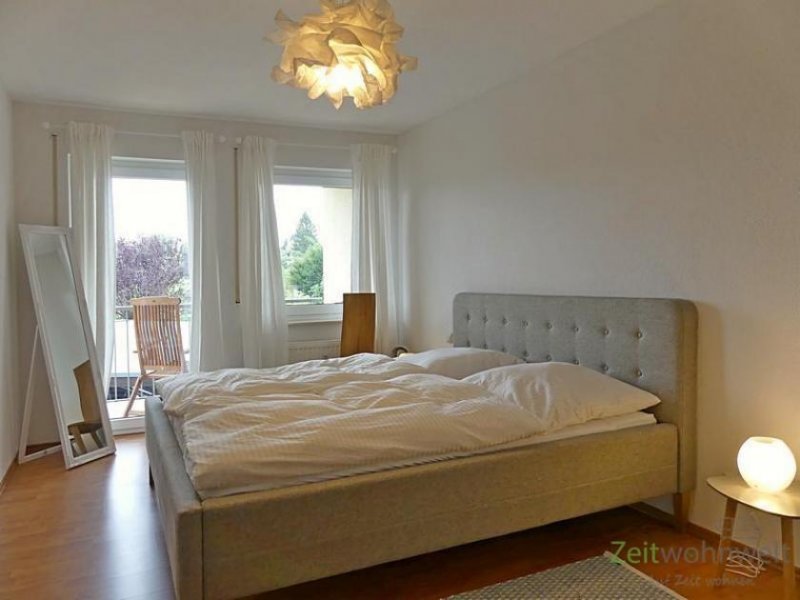 Dresden (EF0570_M) Dresden: Naußlitz, kleine freundliche, helle 3-Zimmer-Wohnung mit Balkon, WLAN und festem PKW-Stellplatz Wohnung