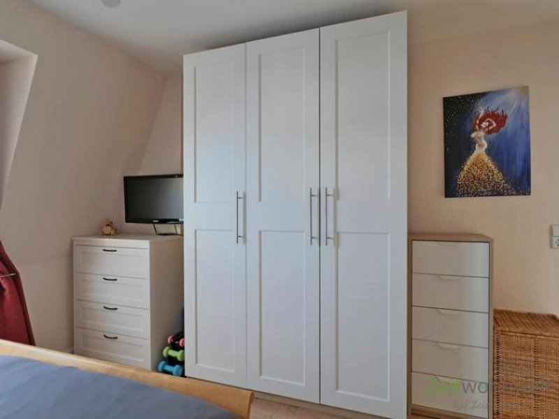 Dresden (EF1098_M) Dresden: Löbtau-Nord, preiswerte möblierte Wohnung in denkmalgeschützer Villa zur Zwischenmiete Wohnung mieten