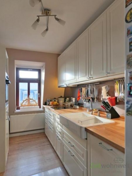 Dresden (EF1098_M) Dresden: Löbtau-Nord, preiswerte möblierte Wohnung in denkmalgeschützer Villa zur Zwischenmiete Wohnung mieten
