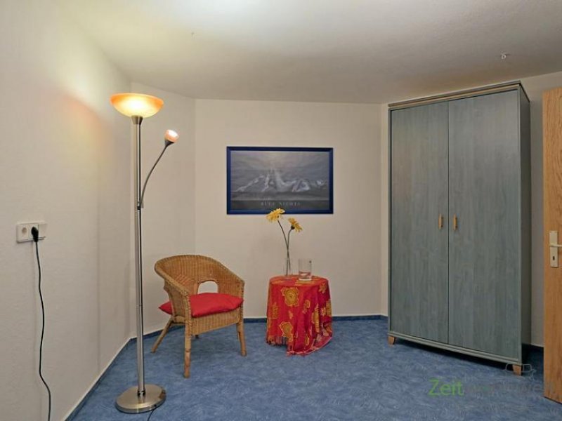 Dresden (EF0486_M) Dresden: Leubnitz-Neuostra, hübsch möbliertes 2-Zimmer-Domizil im Souterrain, an Wochenendheimfahrer Wohnung mieten