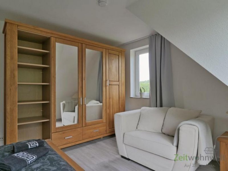 Dresden (EF1037_M) Dresden: Kleinpestitz/Mockritz, Erstbezug in neu möblierte Wohnung mit Tiefgarage, Balkon und Service Wohnung mieten