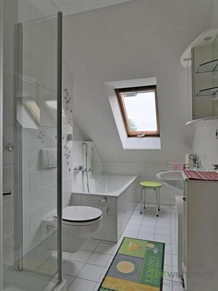 Dresden (EF0837_M) Dresden: Strehlen, möblierte Dachwohnung in ruhiger grüner Wohnlage, Waschmaschine, inkl. WLAN Wohnung mieten