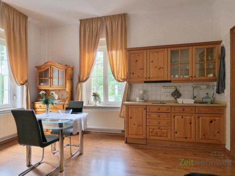 Dresden (EF1296_M) Dresden: Blasewitz, preiswerte möblierte Wohnung mit Dusche und Wanne in denkmalgeschützter Villa Wohnung mieten