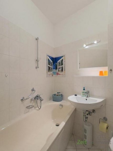 Radebeul (EF0503_M) Dresden: Radebeul, Bezug in neu möblierte Dach-Wohnung mit Dachterrasse, Aufzug im Haus, ruhige Wohnlage Wohnung