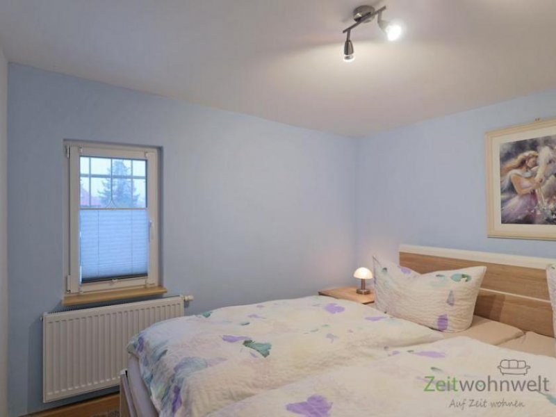 Radebeul (EF0982_M) Dresden: Radebeul, preiswerte möblierte 2,5-Zi-Wohnung mit sep. Eingang, PKW-Stellplatz, Service mgl. Wohnung mieten