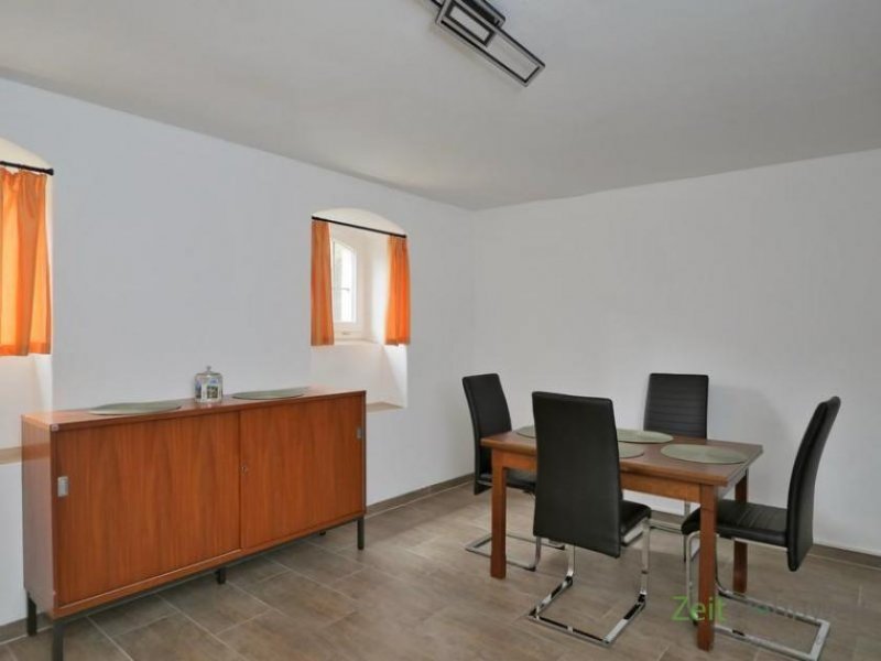 Radebeul (EF1226_M) Dresden: Radebeul, preiswertes Souterrain-Apartment mit separatem Eingang in denkmalgeschützter Villa Wohnung mieten