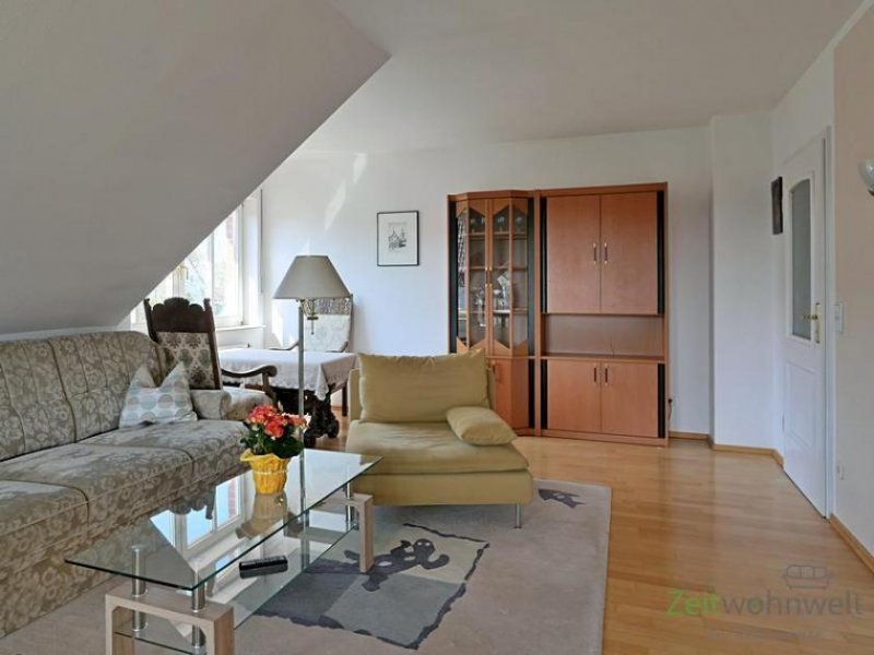 Radeberg (EF0504_M) Dresden: Ullersdorf, großzügige möblierte Wohnung mit eigenem Balkon in ruhigem EFH, 500 Meter zum Golfplatz