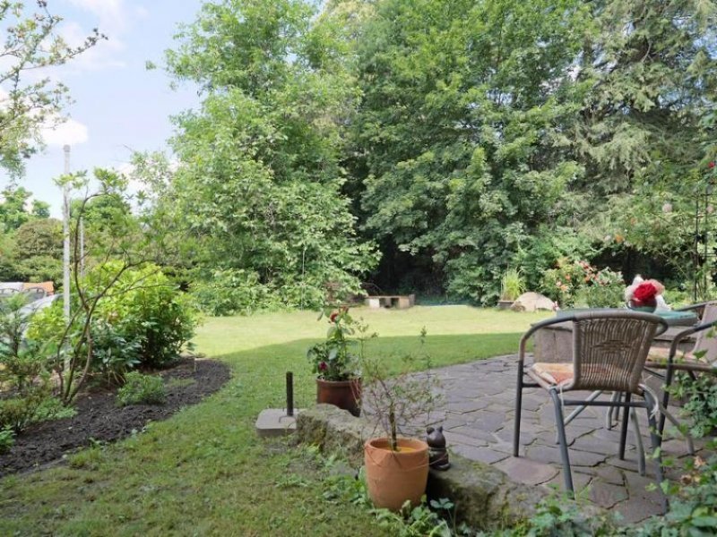 Langebrück (EF0591_M) Dresden: Langebrück, kleine möblierte 2-Zimmer-Wohnung, eigene Terrasse, sep. Hauseingang, Reinigungsservice mieten