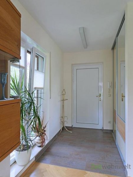 Langebrück (EF0838_M) Dresden: Langebrück, hübsche möblierte 2-Zimmer-Wohnung mit Parkett und separatem Hauseingang, WLAN inklusive
