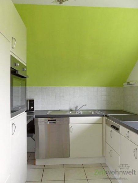 Moritzburg (EF0468_M) Dresden: Moritzburg, modern möblierte Dachwohnung mit WLAN und Mini-Arbeitszimmer, Reinigungsservice möglich mieten