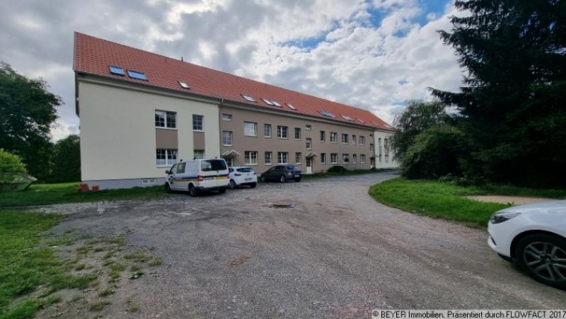 Arnsdorf (Landkreis Bautzen) 3 Zimmer Wohnung mit 88qm im DG zu vermieten Wohnung mieten