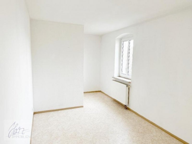 Riesa *** KLEIN... GEMÜTLICH... UND MIT KÜCHENZEILE ! *** Helle 2-Raumwohnung zu vermieten Wohnung mieten