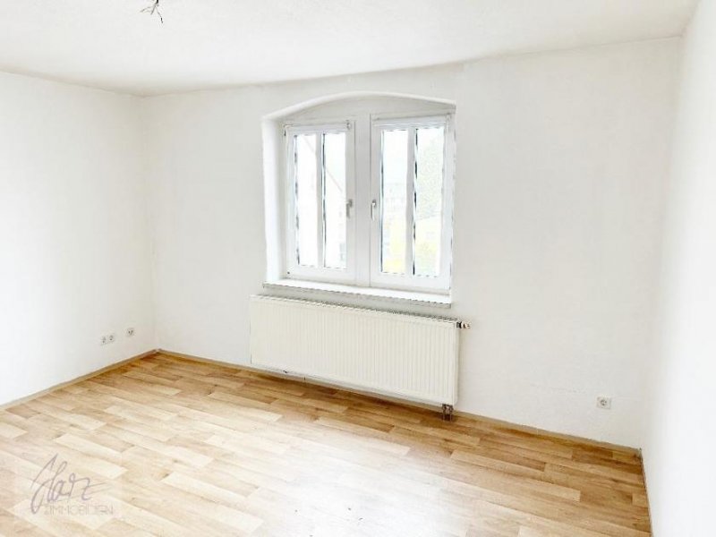Riesa *** KLEIN... GEMÜTLICH... UND MIT KÜCHENZEILE ! *** Helle 2-Raumwohnung zu vermieten Wohnung mieten